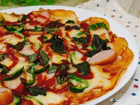 国産チーズのじゃが芋ピッツァ